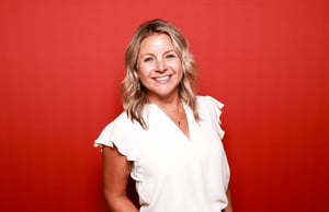 leslie taborga edited website headshot-3